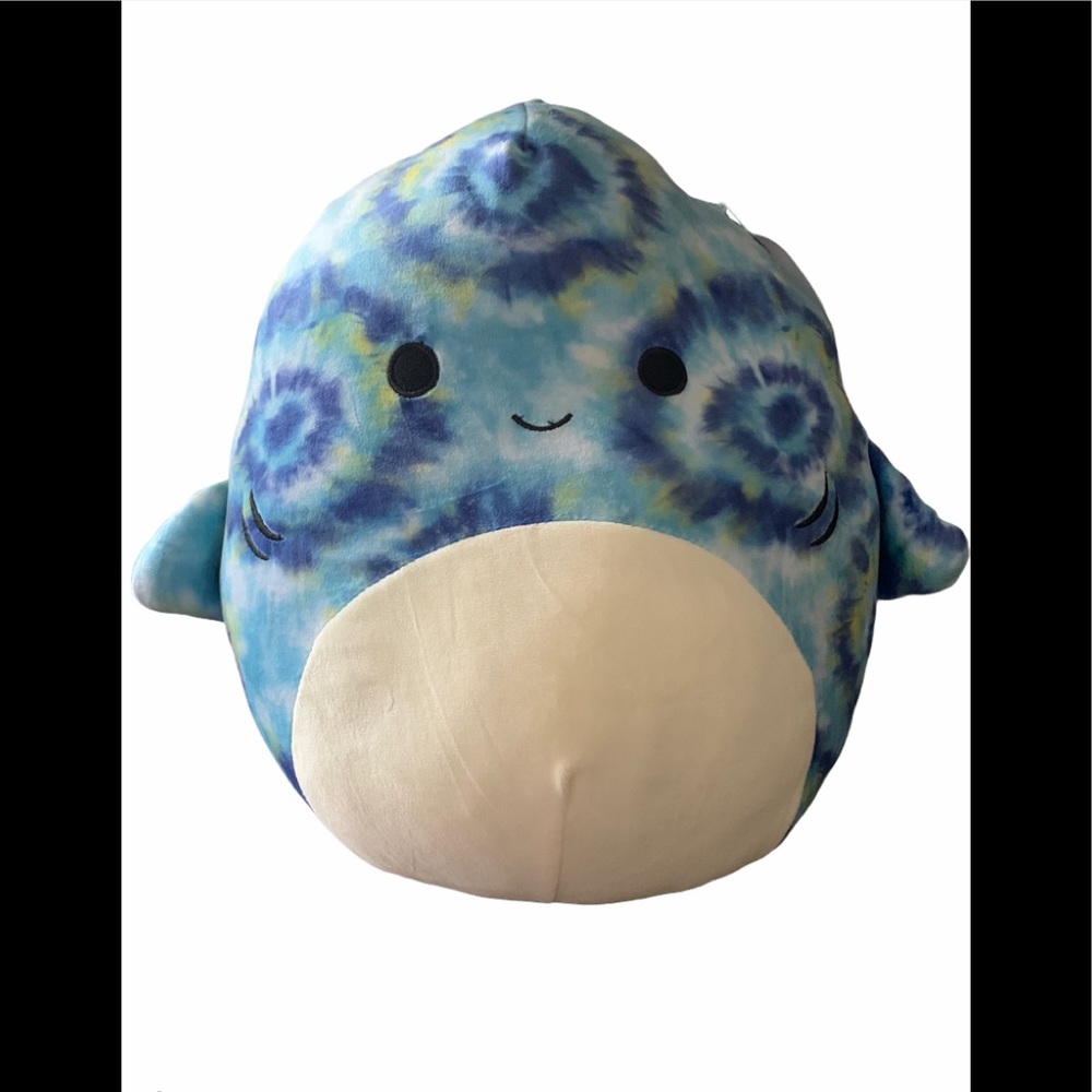 Squishmallow Luther the Shark 12”